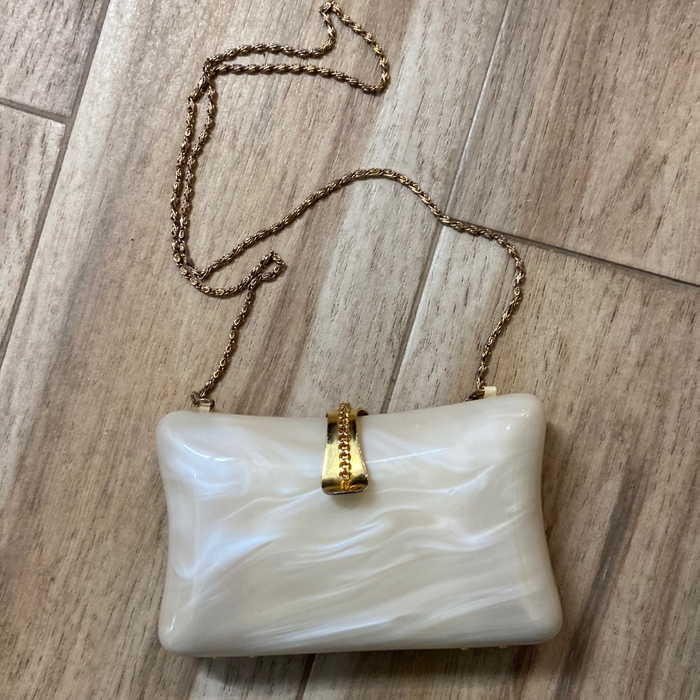 Vintage marble print clutch